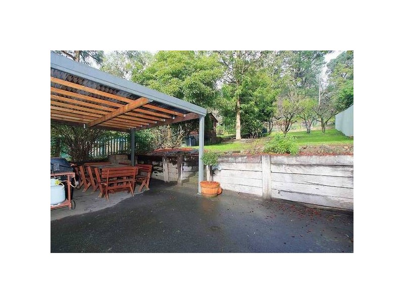 5 Walker Street, The Basin VIC 3154