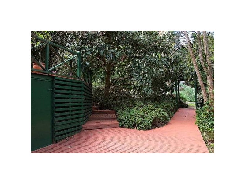 87 Alexander Avenue, Upwey VIC 3158