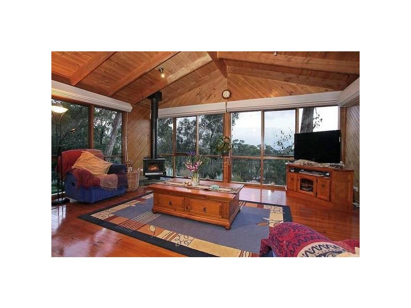 17 Ferguson Street, Upwey VIC 3158