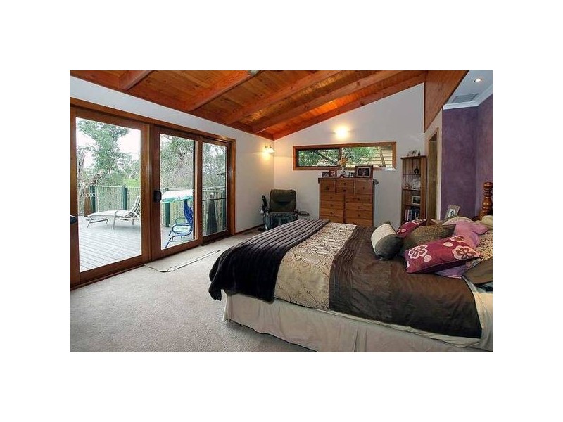 17 Ferguson Street, Upwey VIC 3158