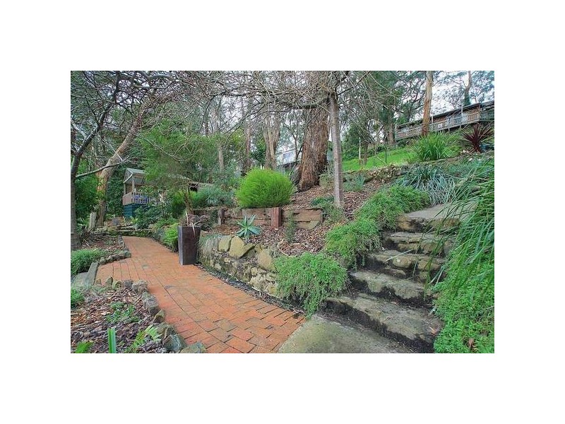 17 Ferguson Street, Upwey VIC 3158