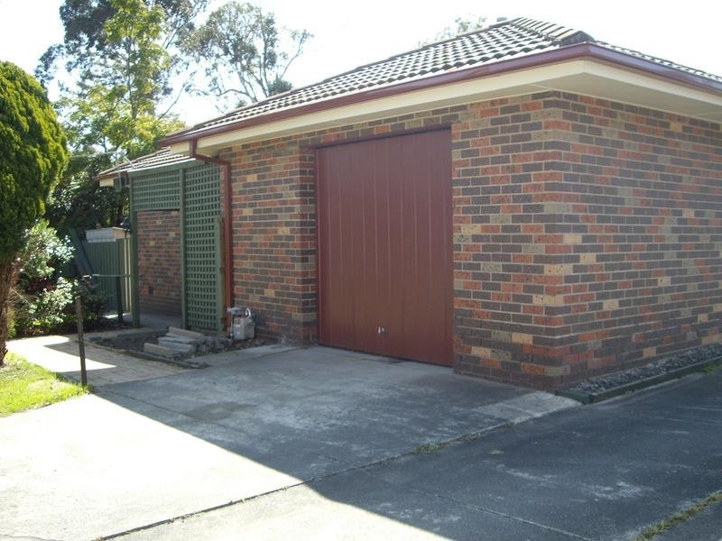 1/3 Bowen Street, Ferntree Gully VIC 3156
