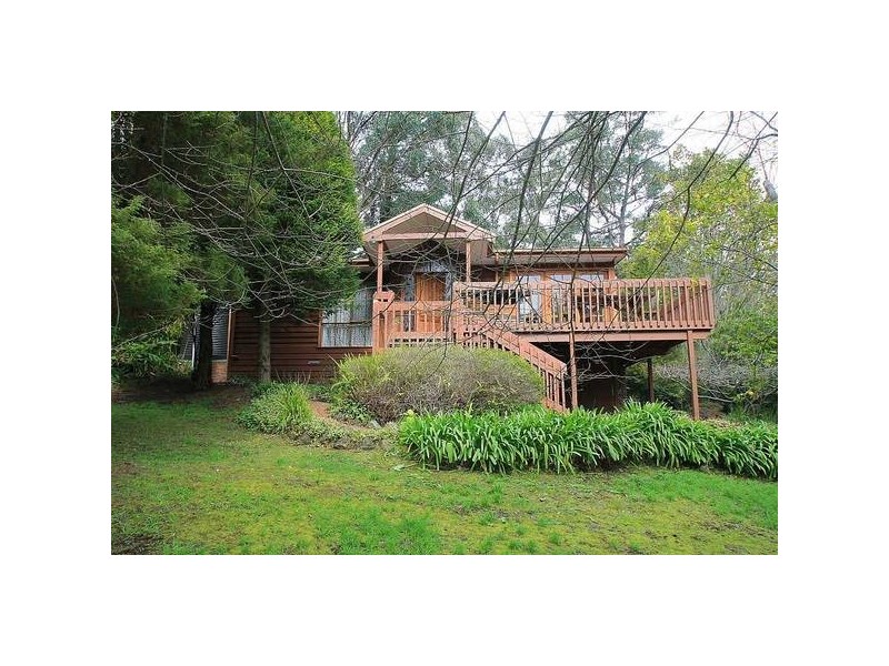 2 Liege Street, Selby VIC 3159