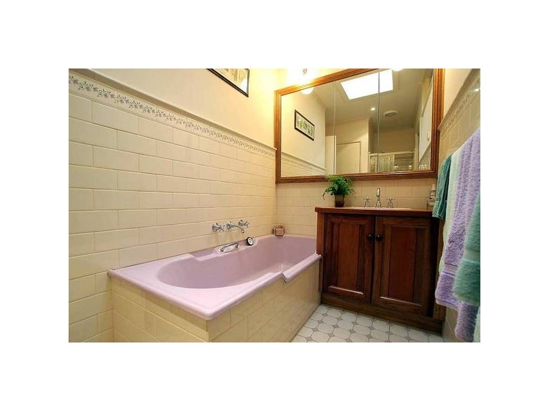 2 Liege Street, Selby VIC 3159