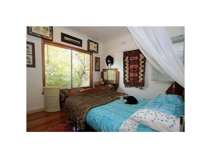 8 Cole Avenue, Belgrave VIC 3160