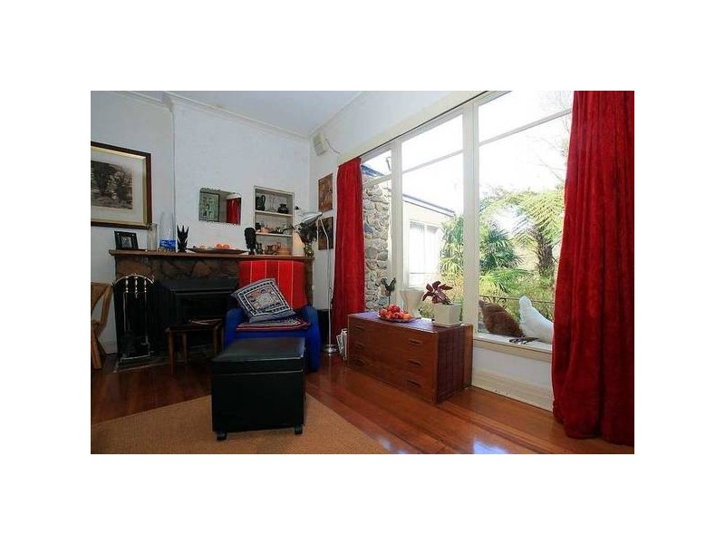 8 Cole Avenue, Belgrave VIC 3160