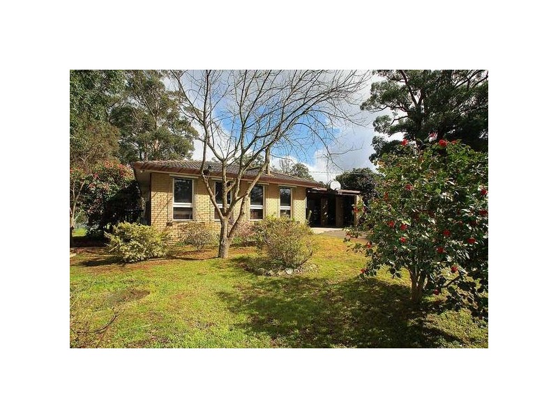 42 School Road, Menzies Creek VIC 3159