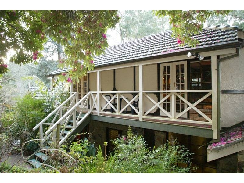 222 Monbulk Road, Kallista VIC 3791