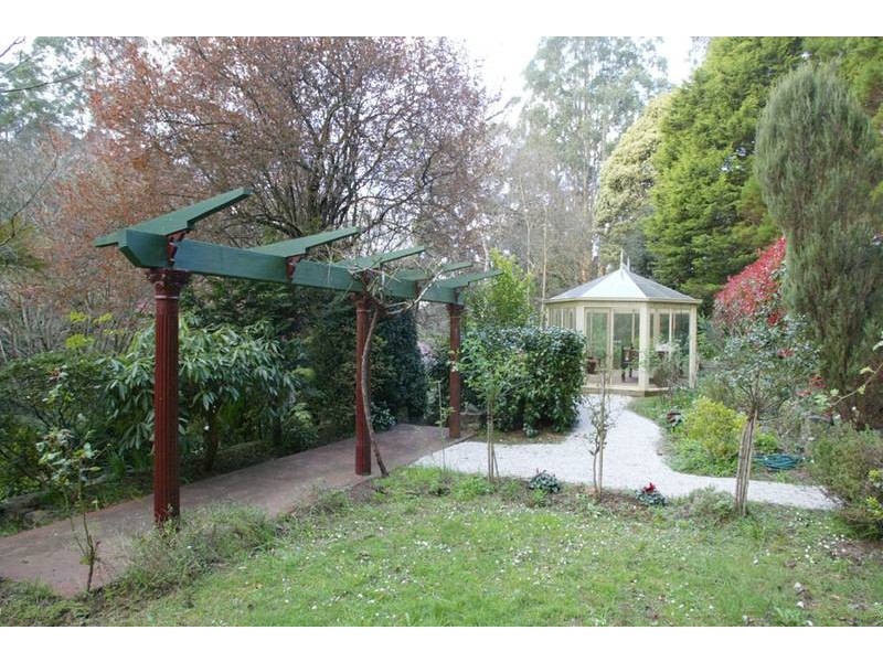 222 Monbulk Road, Kallista VIC 3791