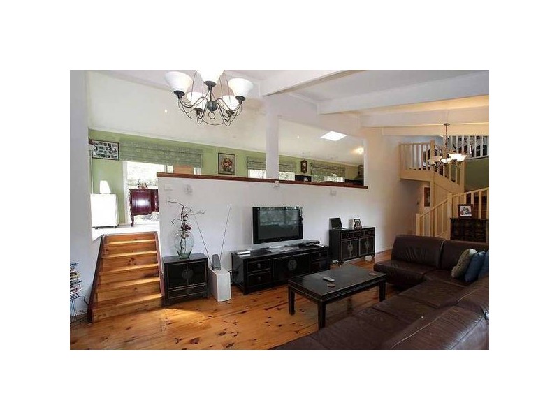 25 Ferguson Street, Upwey VIC 3158