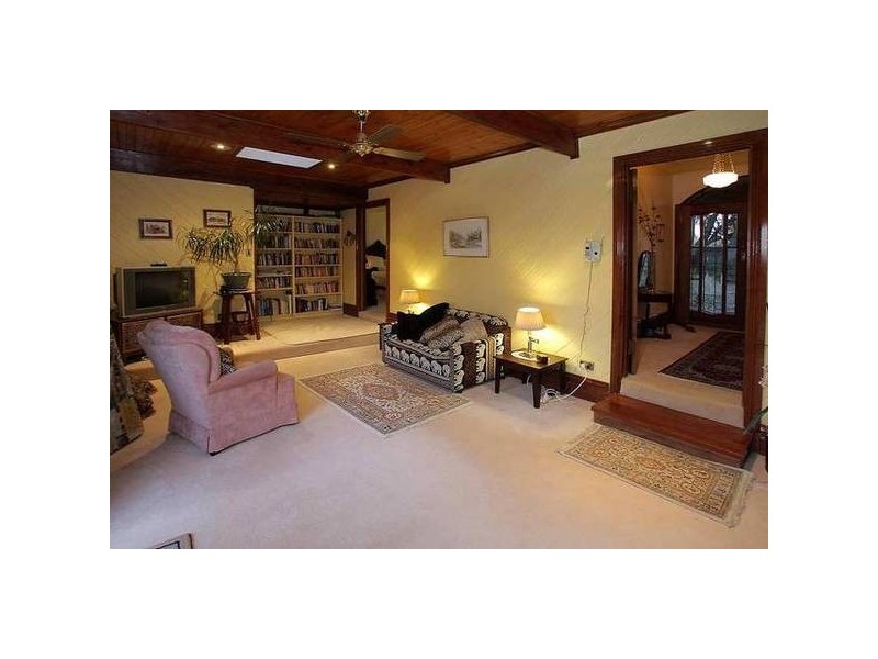 13 Boronia Road, Boronia VIC 3155