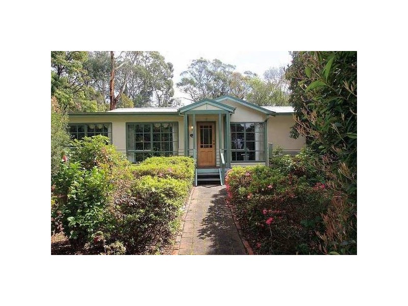 98-100 Alexander Avenue, Upwey VIC 3158