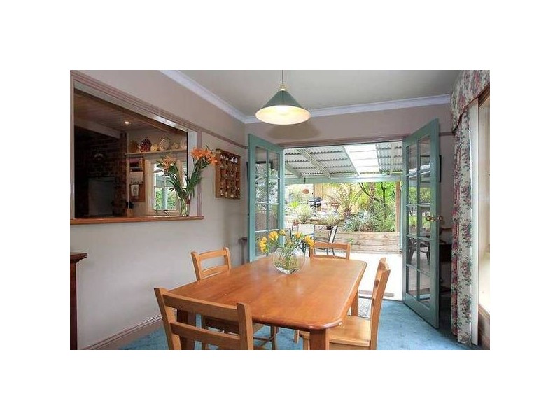 98-100 Alexander Avenue, Upwey VIC 3158