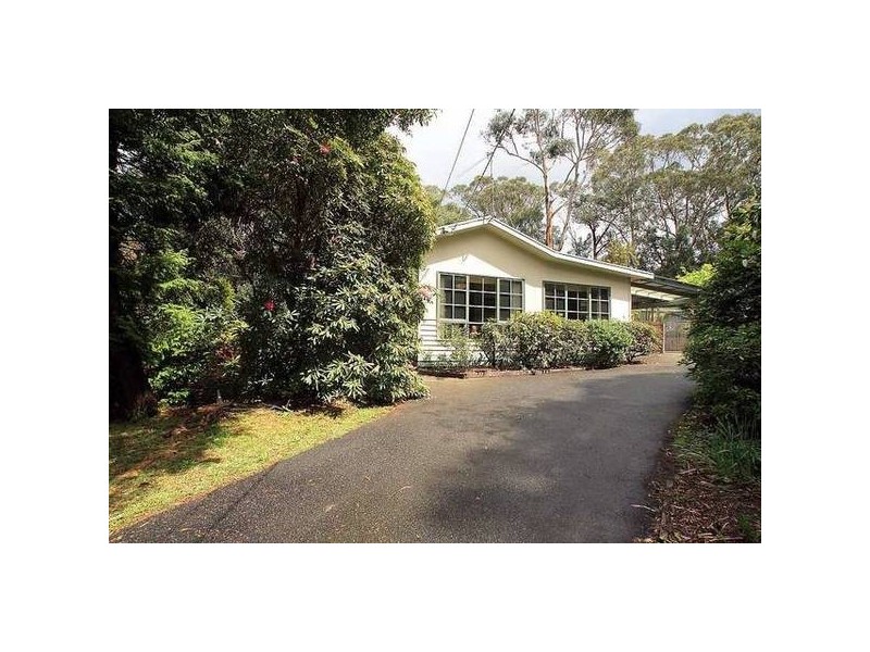 98-100 Alexander Avenue, Upwey VIC 3158