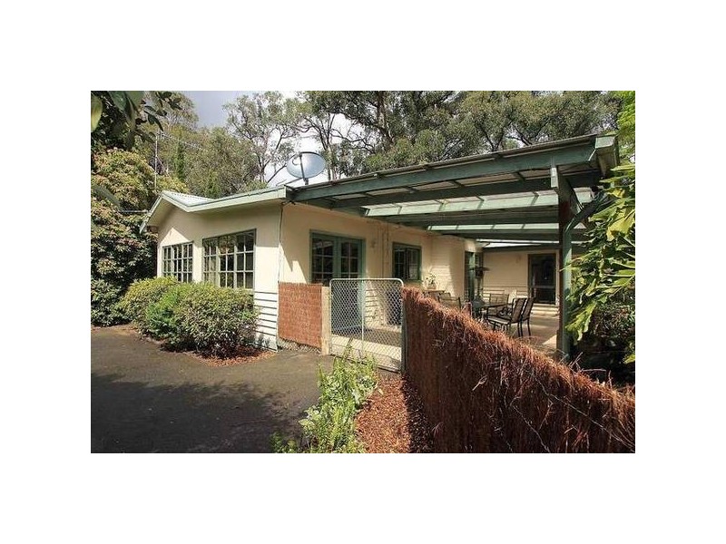 98-100 Alexander Avenue, Upwey VIC 3158