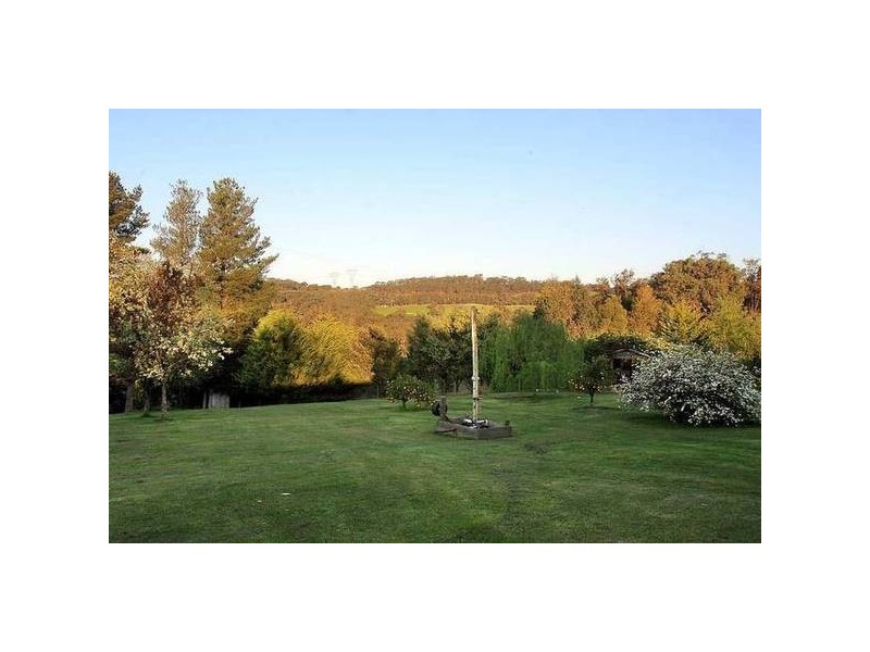425 Sheep Station Creek Road, Yellingbo VIC 3139