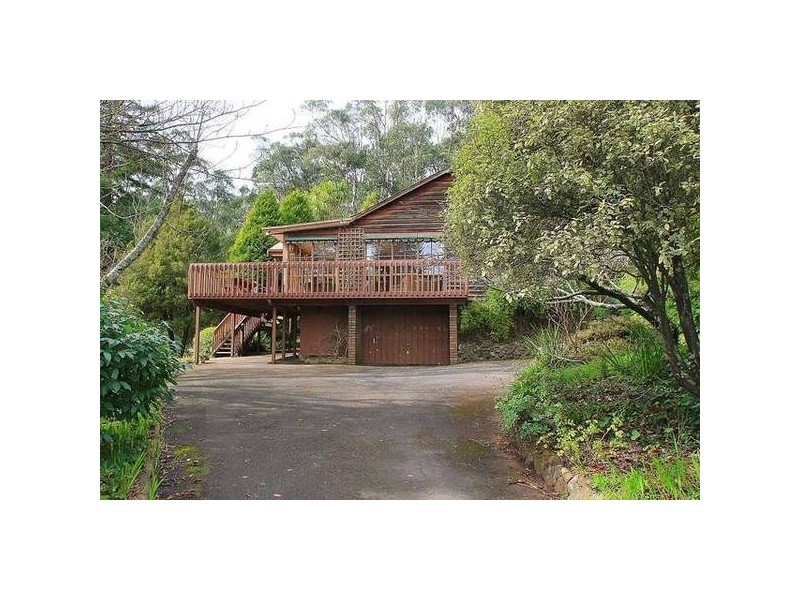 2 Liege Street, Selby VIC 3159