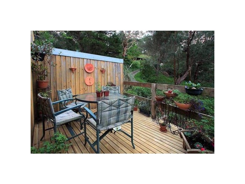 59 Temple Road, Selby VIC 3159