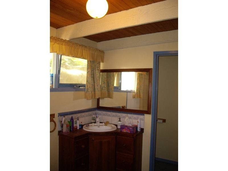 66 Temple Road, Selby VIC 3159
