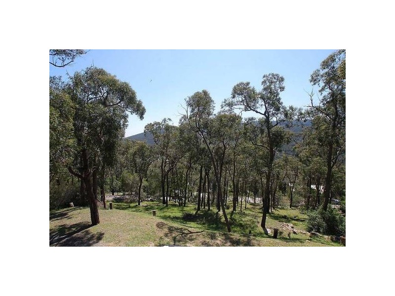 16 Mary Street, Upwey VIC 3158