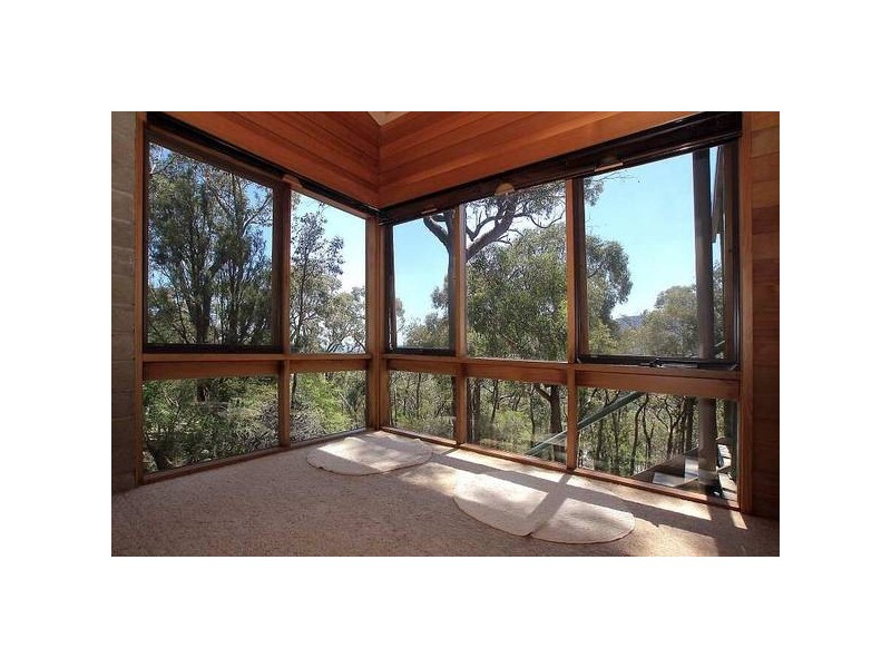 16 Mary Street, Upwey VIC 3158
