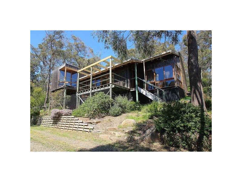 16 Mary Street, Upwey VIC 3158