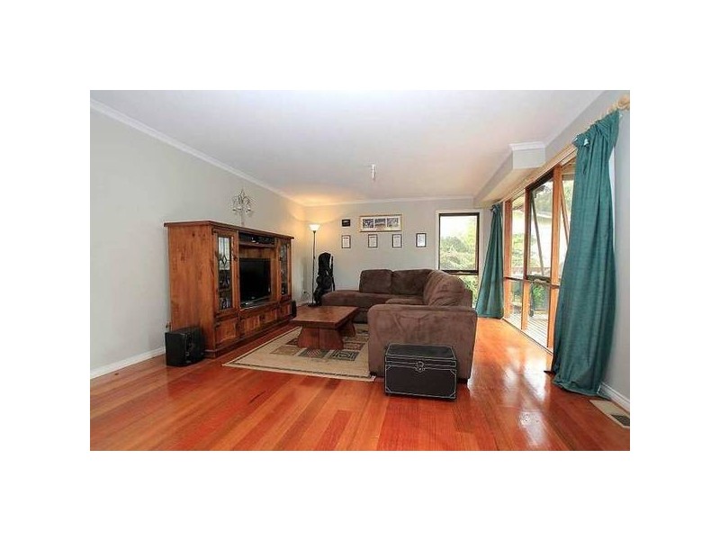 7 Old Reservoir Road, Belgrave VIC 3160