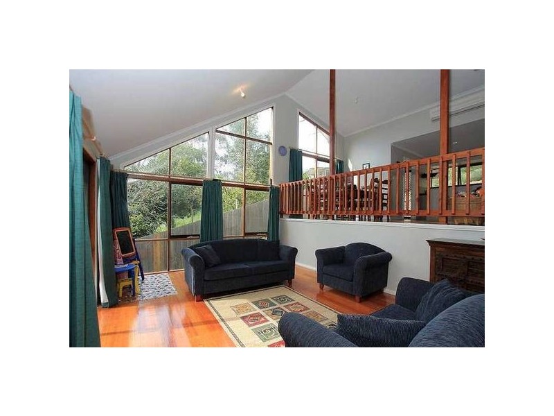 7 Old Reservoir Road, Belgrave VIC 3160