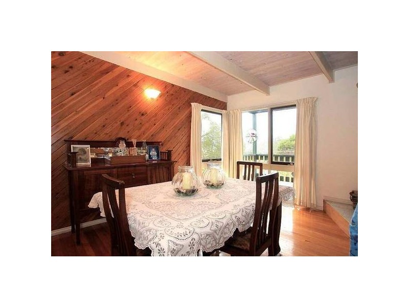 7 Douglas Crescent, Monbulk VIC 3793