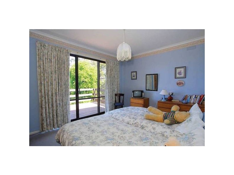 5 Avondale Grove, Belgrave VIC 3160