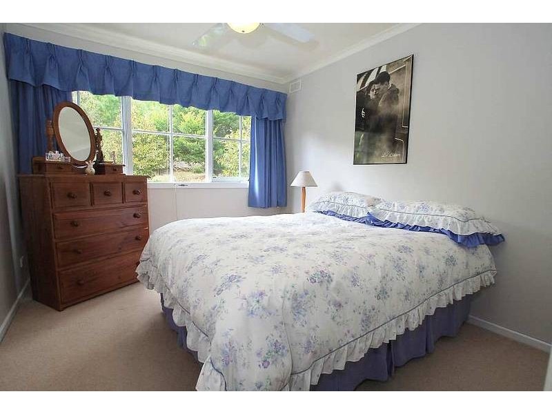 50 Mast Gully Road, Upwey VIC 3158