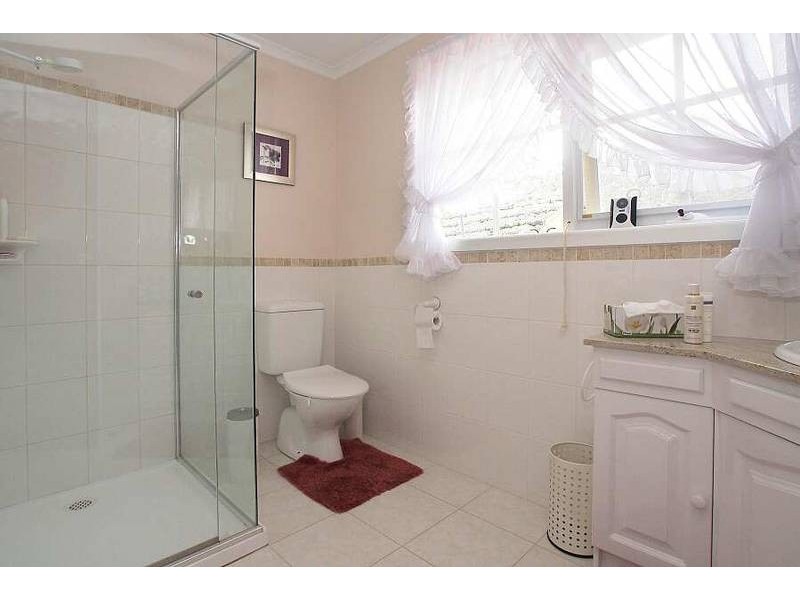 50 Mast Gully Road, Upwey VIC 3158