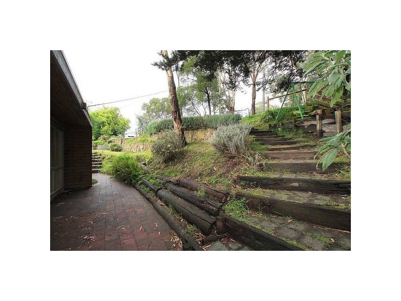 2 Selby Aura Road, Selby VIC 3159