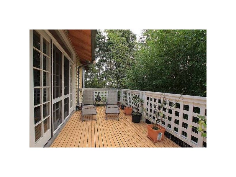 28 The Serpentine, Tecoma VIC 3160