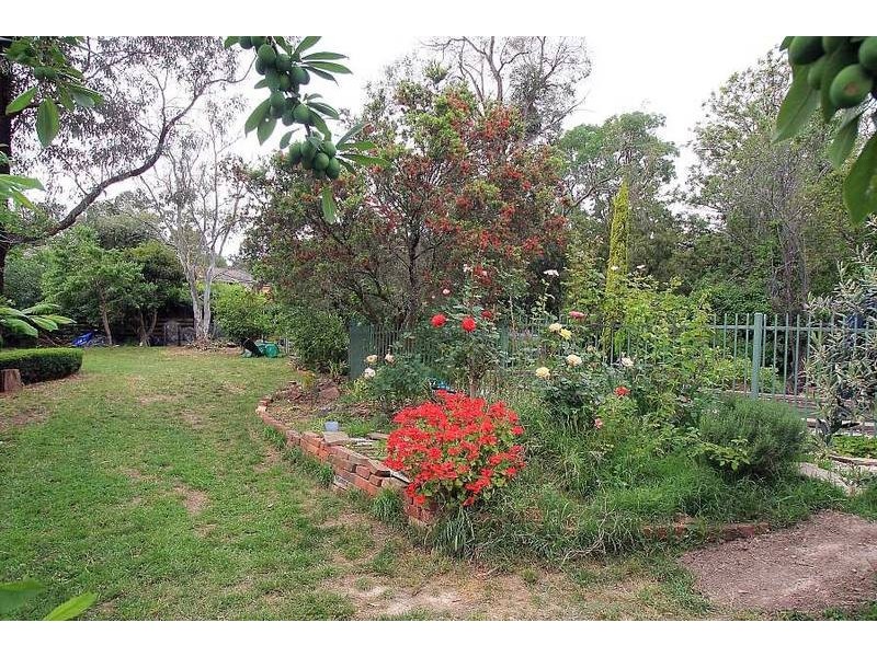 17 Winwood Drive, Ferntree Gully VIC 3156