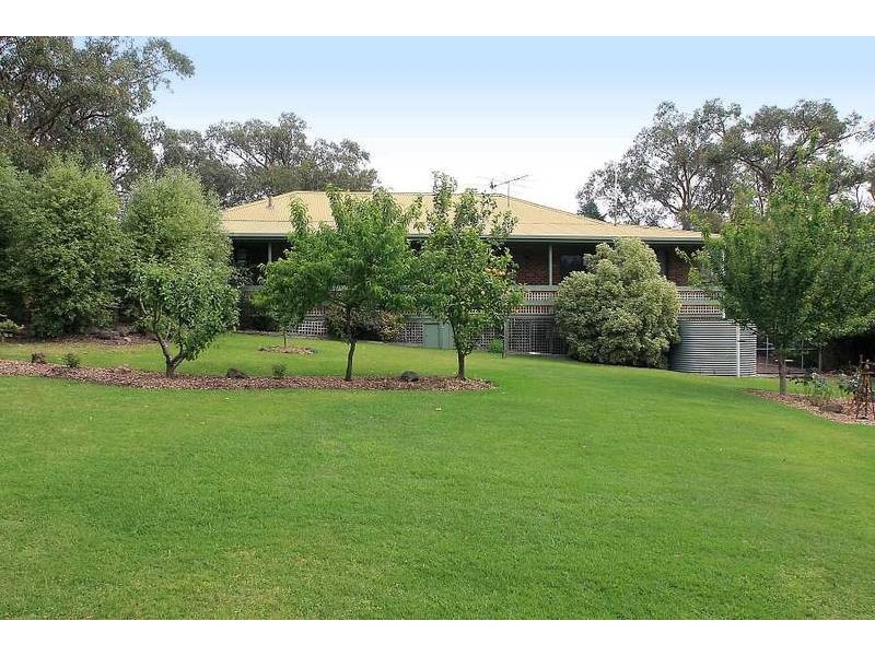 1049 Wellington Road, Belgrave South VIC 3160
