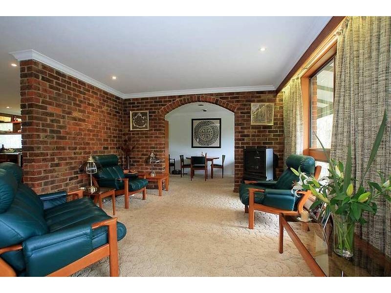 1049 Wellington Road, Belgrave South VIC 3160