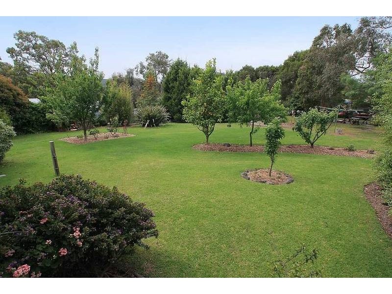 1049 Wellington Road, Belgrave South VIC 3160