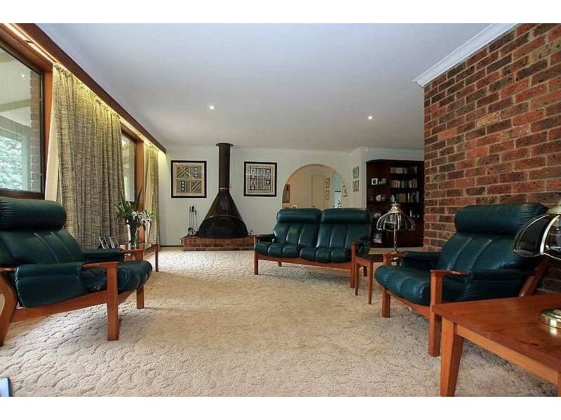 1049 Wellington Road, Belgrave South VIC 3160