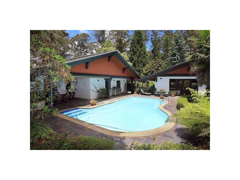 109 Hilton Road, Sassafras VIC 3787