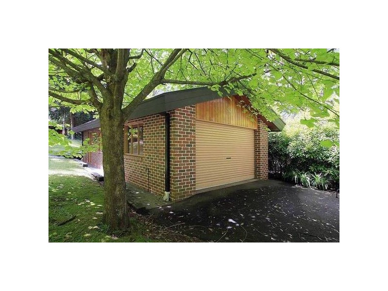 109 Hilton Road, Sassafras VIC 3787