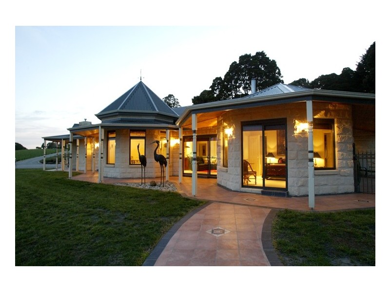 69 Ridge Road, Kallista VIC 3791