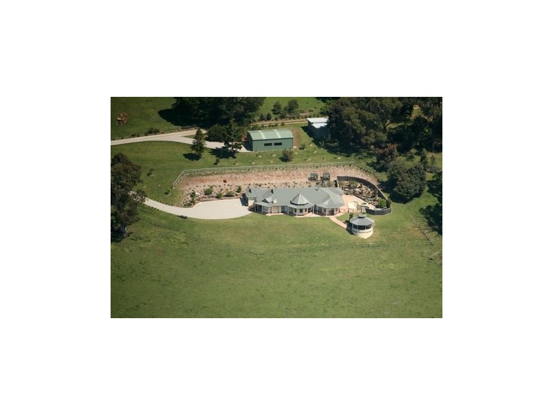 69 Ridge Road, Kallista VIC 3791