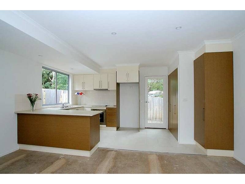 3/10 Alvina Street, Ferntree Gully VIC 3156