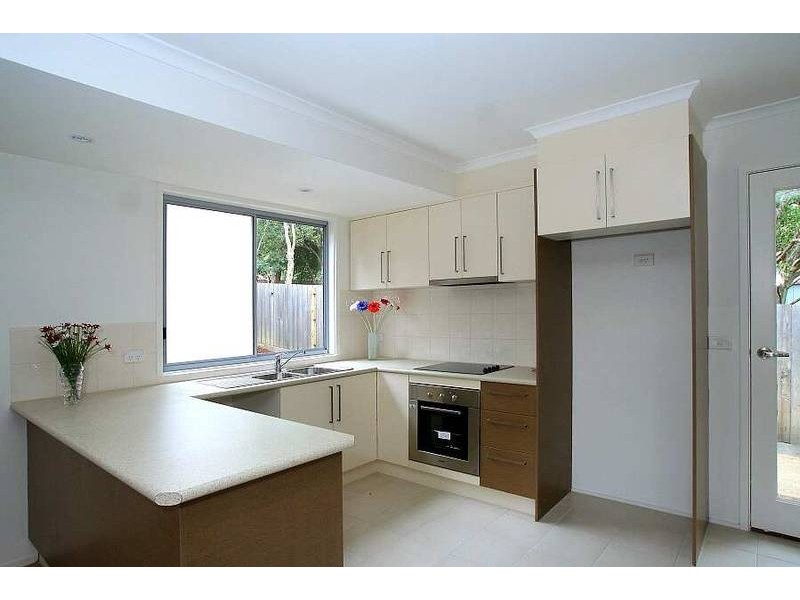 4/10 Alvina Street, Ferntree Gully VIC 3156