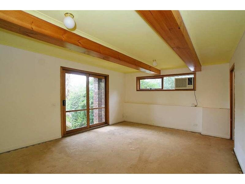 3 Vernon Street, Upper Ferntree Gully VIC 3156