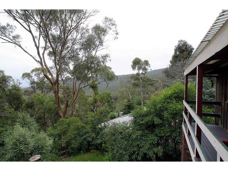 3 Vernon Street, Upper Ferntree Gully VIC 3156