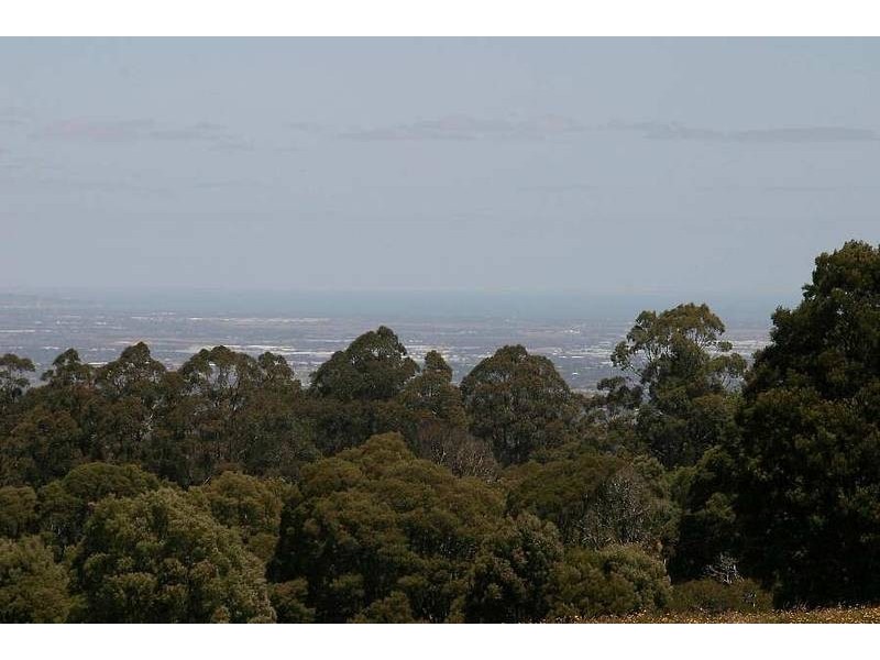 16 Ridge Road, Kallista VIC 3791