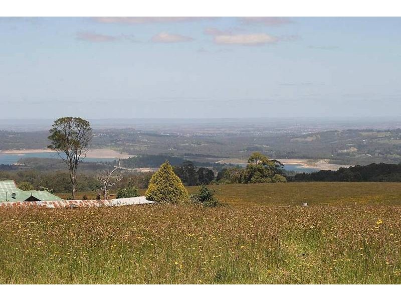 16 Ridge Road, Kallista VIC 3791