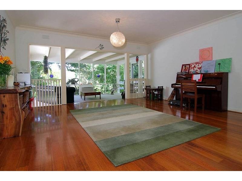 14 Georges Road, The Patch VIC 3792